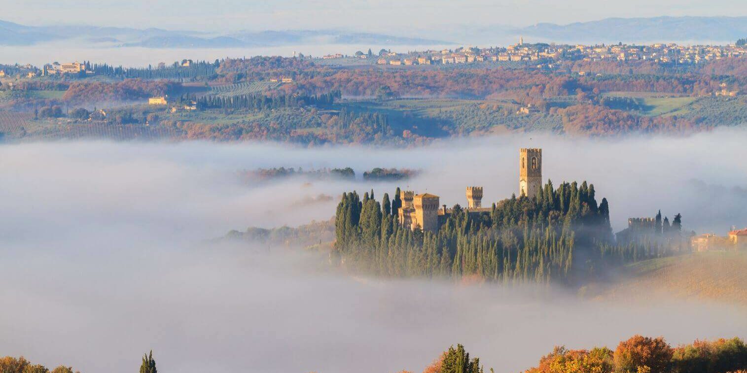 01-VisitChianti-Barberino-Tavarnelle-Badia-Passignano-shutterstock_544806019-1515x1092